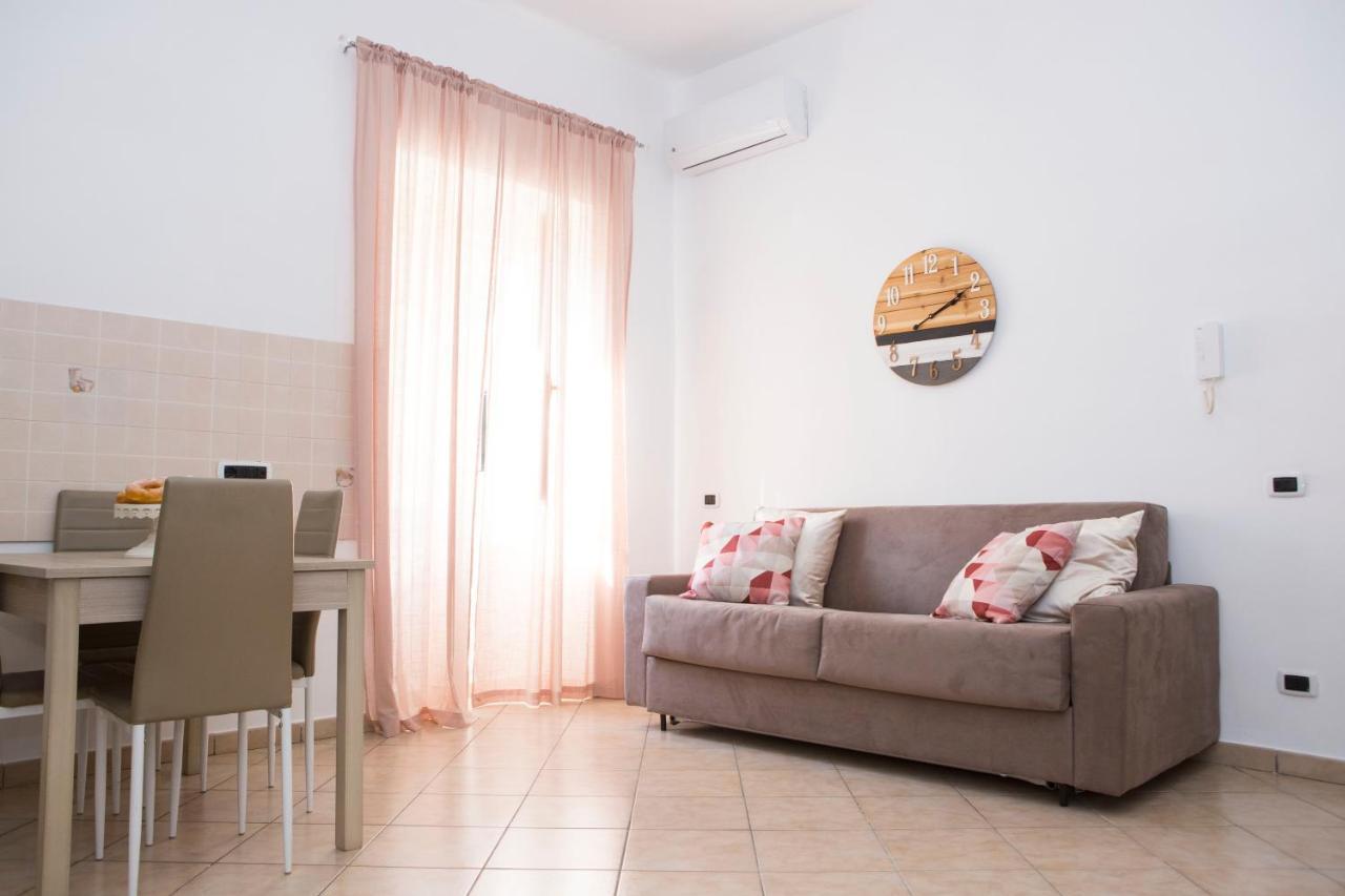 Airport House Appartement Napels Buitenkant foto