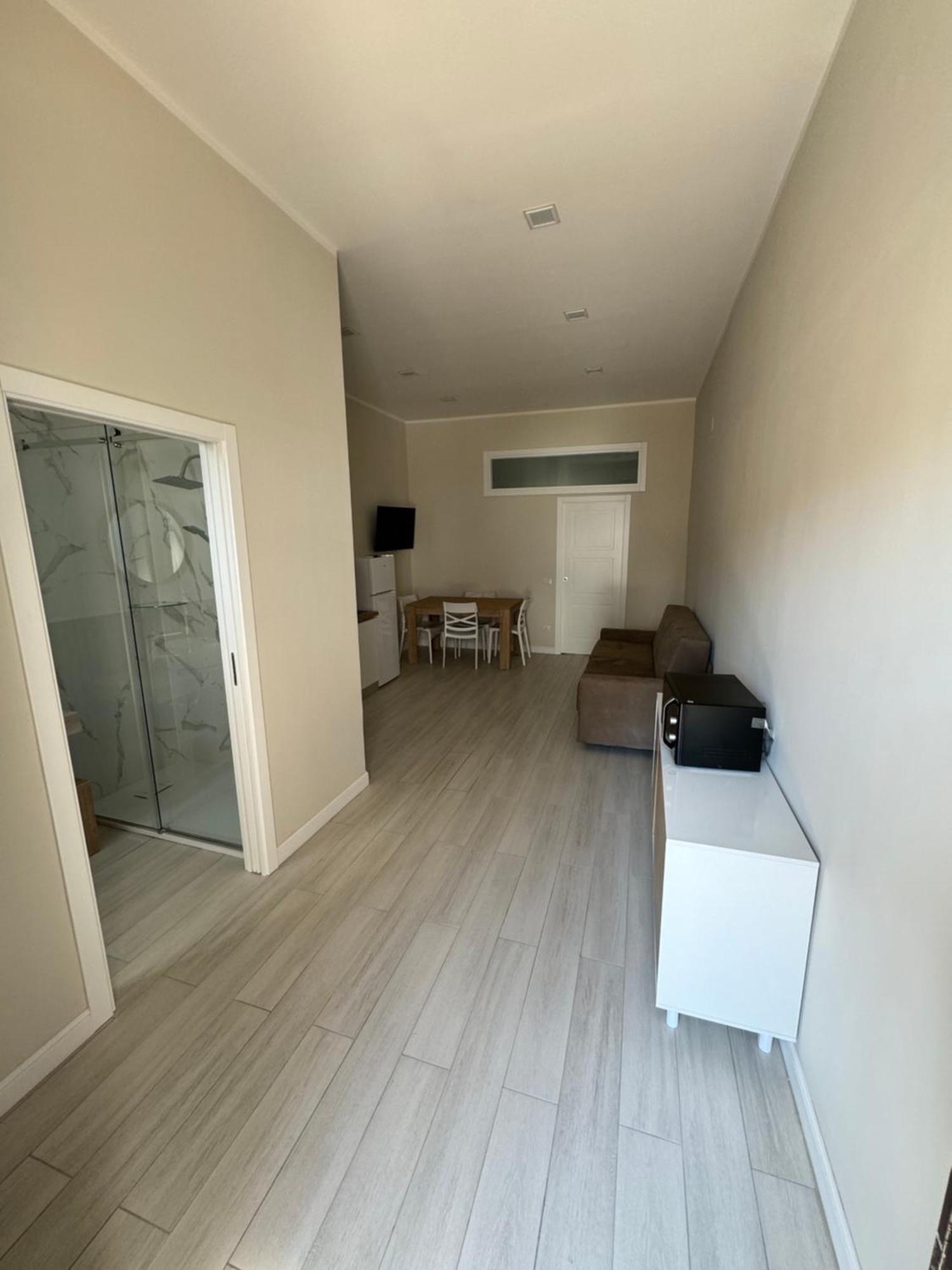 Airport House Appartement Napels Buitenkant foto