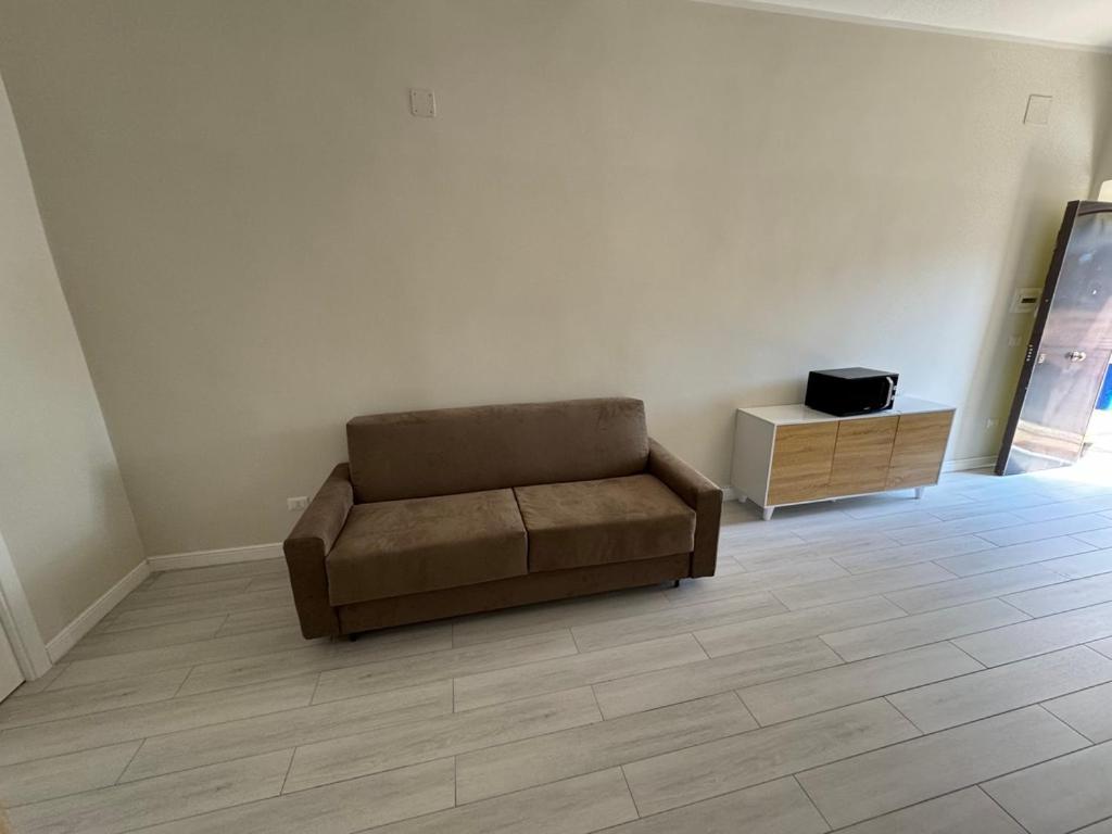 Airport House Appartement Napels Buitenkant foto